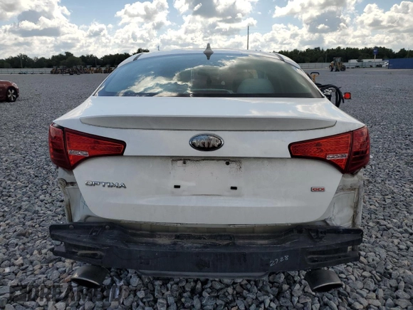 2013 Kia Optima LX z VIN KNAGM4A74D5380729, wystawiony jako Copart lot #56555835 z przebiegiem 126 904 mil mil oraz Szkoda całkowita • Salvage title. Historia ofert i sprzedaży dostępna na DreamBid. Obrazek 6.