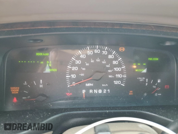 2000 Lincoln Town Car Signature с VIN 1LNHM82W1YY903645, выставлен на аукционе Copart как лот 55663175 с пробегом Не указан миль и Списание • Salvage title. История ставок и продаж доступна на DreamBid. Изображение 9.