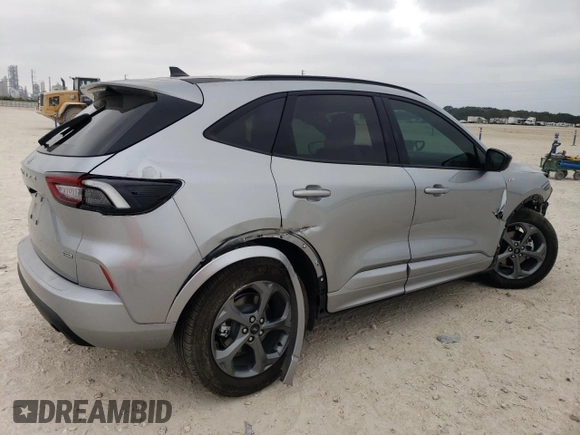 2024 Ford Escape ST-Line with VIN 1FMCU0MZ4RUA50198, listed as a Copart auction lot 79127864 with 5,135 mi miles and Salvage Title. Bid and sale history available at DreamBid. Image 3.