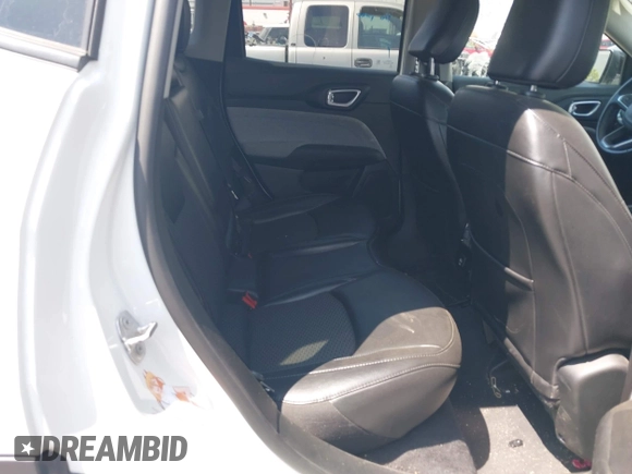 2022 Jeep Compass Latitude with VIN 3C4NJDBB6NT235666, listed as a IAAI auction lot 42161777 with 68,212 mi miles and . Bid and sale history available at DreamBid. Image 8.