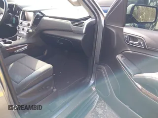 2019 Chevrolet Tahoe Commercial z VIN 1GNSKFKC0KR142979, wystawiony jako IAAI lot #41532380 z przebiegiem 143 423 mil mil oraz . Historia ofert i sprzedaży dostępna na DreamBid. Obrazek 5.