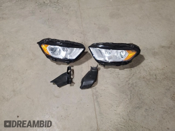 2021 Ford EcoSport SE with VIN MAJ6S3GL0MC402777, listed as a Copart auction lot 58030075 with 33,496 mi miles and Salvage title. Bid and sale history available at DreamBid. Image 13.