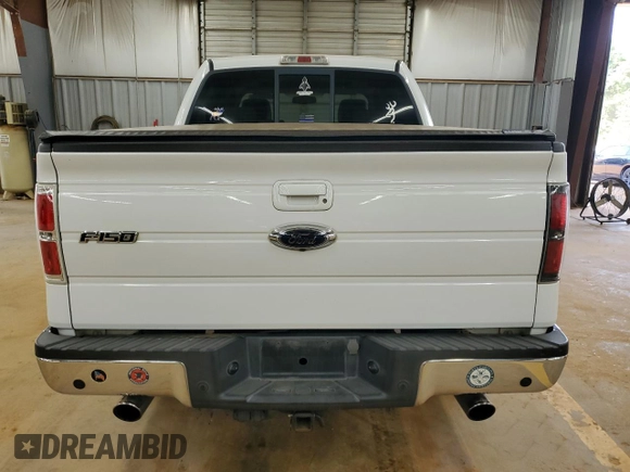 2009 Ford F-150 XL z VIN 1FTPW14V09FA01099, wystawiony jako Copart lot #54593915 z przebiegiem 199 744 mil mil oraz Szkody całkowita. Historia ofert i sprzedaży dostępna na DreamBid. Obrazek 6.