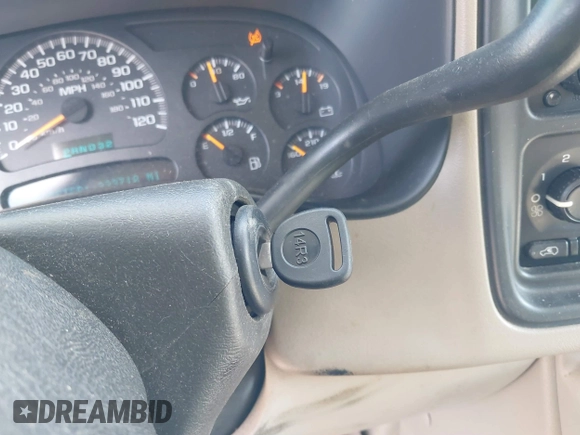 2005 Chevrolet Tahoe LS with VIN 1GNEK13T65J198121, listed as a IAAI auction lot 41826459 with 233,718 mi miles and . Bid and sale history available at DreamBid. Image 11.