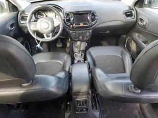 2019 Jeep Compass Latitude with VIN 3C4NJDBB4KT689572, listed as a Copart auction lot 49583125 with 78,043 mi miles and Salvage Title. Bid and sale history available at DreamBid. Image 8.