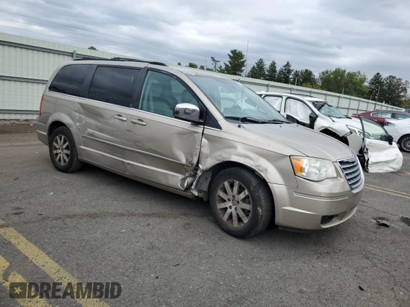 2009 Chrysler Town & Country Touring with VIN 2A8HR541X9R640222, listed as a Copart auction lot 72624974 with 140,591 mi miles and Salvage Title. Bid and sale history available at DreamBid. Image 4.