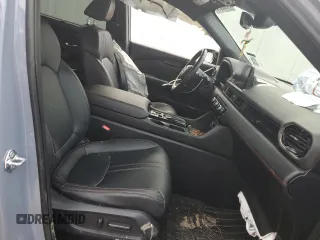 2023 Honda Pilot TrailSport with VIN 5FNYG1H6XPB055158, listed as a Copart auction lot 84902314 with 28,223 mi miles and Salvage Title. Bid and sale history available at carsss.com. Image 7.