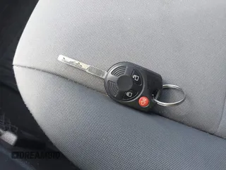 2016 Ford Escape SE z VIN 1FMCU9G97GUA82186, wystawiony jako IAAI lot #42204318 z przebiegiem 111 982 mil mil oraz . Historia ofert i sprzedaży dostępna na DreamBid. Obrazek 11.