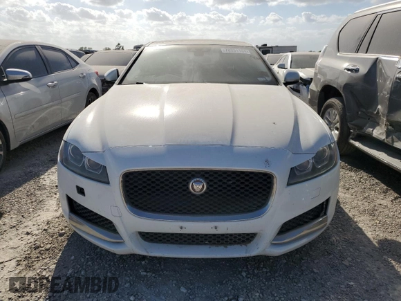 2018 Jaguar XF 25t with VIN SAJBR4FX5JCY70175, listed as a Copart auction lot 78331104 with 127,416 mi miles and Clean Title. Bid and sale history available at carsss.com. Image 5.