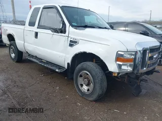 2008 Ford Super Duty F-250 SRW XL with VIN 1FTSX21518EC75966, listed as a IAAI auction lot 41958086 with 187,120 mi miles. Bid and sale history available at carsss.com. Image 1.