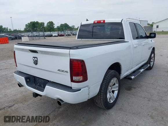 2013 Ram 1500 Sport z VIN 1C6RR7HT5DS540997, wystawiony jako IAAI lot #42142831 z przebiegiem 135 632 mil mil oraz . Historia ofert i sprzedaży dostępna na DreamBid. Obrazek 4.
