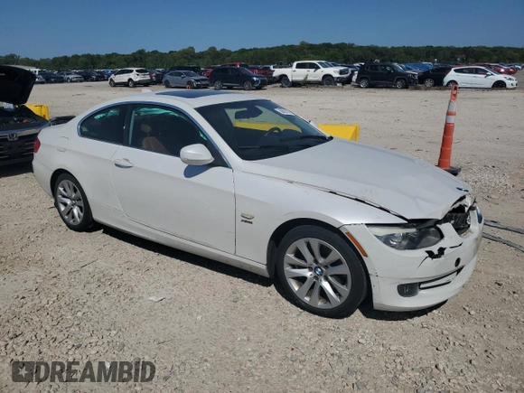 2013 BMW 3 Series 328i xDrive with VIN WBAKF5C55DJ297680, listed as a Copart auction lot 70691074 with 0 mi miles and Salvage Title. Bid and sale history available at carsss.com. Image 4.