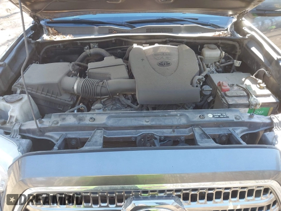2016 Toyota Tacoma SR with VIN 5TFCZ5AN5GX045267, listed as a IAAI auction lot 41151555 with 162,882 mi miles. Bid and sale history available at carsss.com. Image 10.