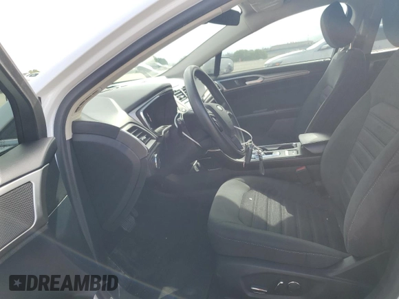 2020 Ford Fusion SE with VIN 3FA6P0LU6LR267173, listed as a Copart auction lot 53575595 with 63,521 mi miles and Salvage title. Bid and sale history available at DreamBid. Image 7.