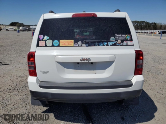 2013 Jeep Patriot Sport z VIN 1C4NJPBB7DD250683, wystawiony jako Copart lot #50520995 z przebiegiem 136 306 mil mil oraz Szkoda całkowita • Salvage title. Historia ofert i sprzedaży dostępna na DreamBid. Obrazek 6.