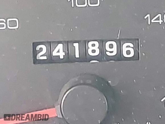 2002 Ford Taurus SES Standard with VIN 1FAFP55U12A184513, listed as a IAAI auction lot 41125306 with 241,896 mi miles. Bid and sale history available at carsss.com. Image 15.