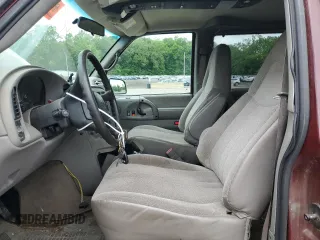 2004 Chevrolet Astro z VIN 1GNEL19X34B116216, wystawiony jako Copart lot #60349425 z przebiegiem 147 595 mil mil oraz Czysty tytuł • Clean title. Historia ofert i sprzedaży dostępna na DreamBid. Obrazek 7.