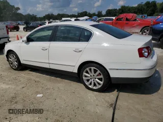 2006 Volkswagen Passat z VIN WVWFU93CX6P163702, wystawiony jako Copart lot #67068174 z przebiegiem 199 479 mil mil oraz Szkody całkowita. Historia ofert i sprzedaży dostępna na DreamBid. Obrazek 2.