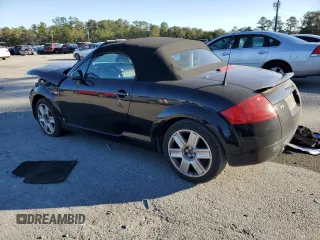 2006 Audi TT with VIN TRUTC28N261006519, listed as a Copart auction lot 83433394 with 0 mi miles and Salvage Title. Bid and sale history available at carsss.com. Image 2.