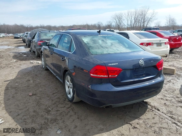 2012 Volkswagen Passat SE with VIN 1VWBP7A31CC036754, listed as a IAAI auction lot 41720013 with 130,139 mi miles. Bid and sale history available at carsss.com. Image 3.