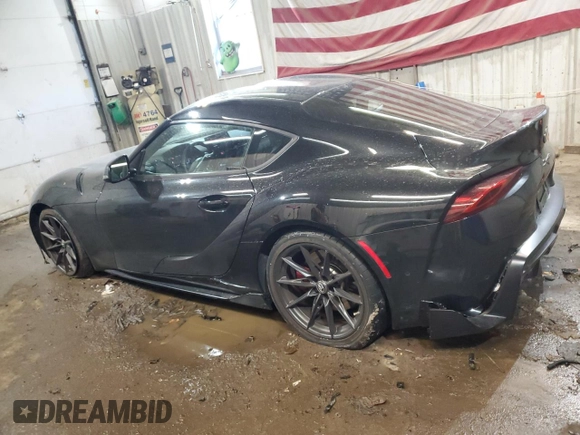 2025 Toyota GR Supra 3.0 with VIN WZ1DB0G0XSW068535, listed as a Copart auction lot 42484175 with 3,740 mi miles and Salvage Title. Bid and sale history available at carsss.com. Image 2.
