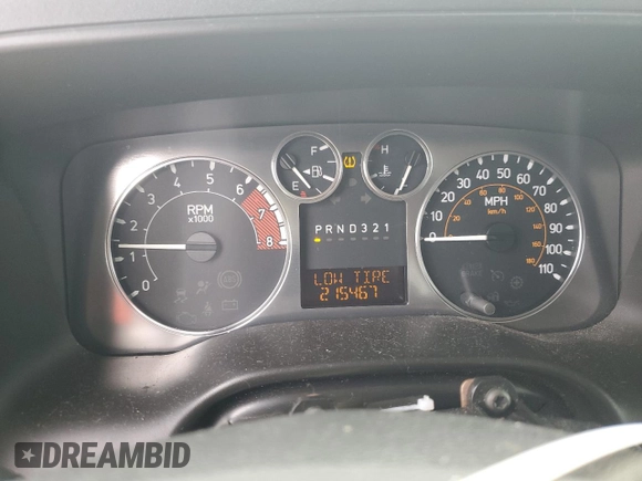 2008 Hummer H3 SUV with VIN 5GTEN13EX88174183, listed as a Copart auction lot 81412264 with 215,467 mi miles and Clean Title. Bid and sale history available at carsss.com. Image 9.