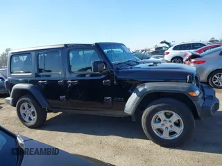 2022 Jeep Wrangler Unlimited Sport S with VIN 1C4HJXDN8NW263081, listed as a IAAI auction lot 41113466 with 34,238 mi miles. Bid and sale history available at carsss.com. Image 14.