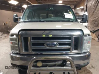 2008 Ford Econoline Passenger XL with VIN 1FBNE31L88DA50347, listed as a IAAI auction lot 41153602 with Not Provided miles. Bid and sale history available at carsss.com. Image 6.