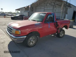 1996 Ford Ranger XL z VIN 1FTCR10A0TPA17975, wystawiony jako Copart lot #52577195 z przebiegiem 182 160 mil mil oraz Szkoda całkowita • Salvage title. Historia ofert i sprzedaży dostępna na DreamBid. Obrazek 1.