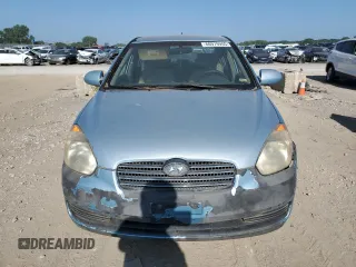 2006 Hyundai Accent GLS z VIN KMHCN46C56U050963, wystawiony jako Copart lot #60979955 z przebiegiem Nie podano mil oraz Czysty tytuł • Clean title. Historia ofert i sprzedaży dostępna na DreamBid. Obrazek 5.