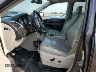 2015 Chrysler Town & Country Limited Platinum with VIN 2C4RC1GG1FR753400, listed as a Copart auction lot 54749855 with 146,561 mi miles and Clean Title. Bid and sale history available at carsss.com. Image 8.