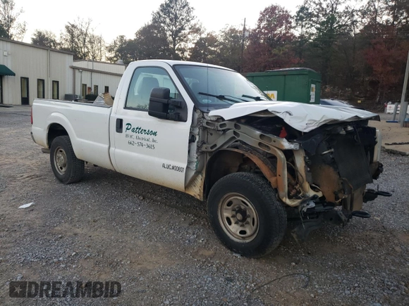 2016 Ford Super Duty F-250 SRW XL with VIN 1FTBF2A69GEB02528, listed as a Copart auction lot 81837344 with 196,604 mi miles and Salvage Title. Bid and sale history available at carsss.com. Image 4.