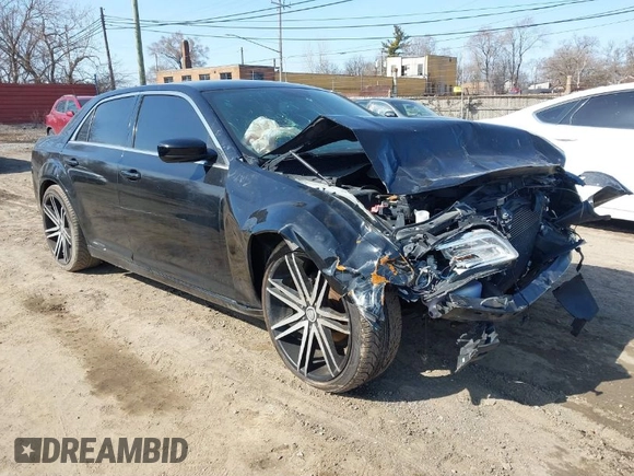2014 Chrysler 300 with VIN 2C3CCAAG3EH285743, listed as a IAAI auction lot 41773664 with 182,034 mi miles. Bid and sale history available at carsss.com. Image 1.