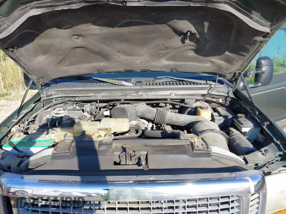 2001 Ford Excursion Limited with VIN 1FMNU43S11EA01026, listed as a IAAI auction lot 41994947 with 193,365 mi miles and . Bid and sale history available at DreamBid. Image 10.