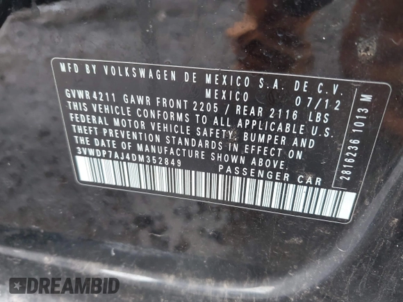 2013 Volkswagen Jetta SE with VIN 3VWDP7AJ4DM352849, listed as a IAAI auction lot 41918821 with 143,547 mi miles and . Bid and sale history available at DreamBid. Image 9.