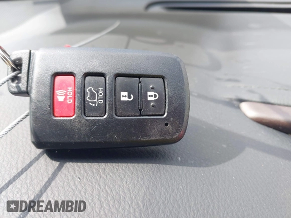 2019 Toyota Highlander SE with VIN 5TDJZRFH2KS975689, listed as a IAAI auction lot 42250723 with 88,043 mi miles and . Bid and sale history available at DreamBid. Image 11.