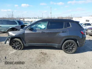 2022 Jeep Compass Latitude with VIN 3C4NJDBB3NT189648, listed as a IAAI auction lot 41334098 with 45,140 mi miles and . Bid and sale history available at DreamBid. Image 13.