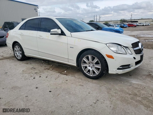 2012 Mercedes-Benz E-Class E 350 Luxury with VIN WDDHF5KB0CA523763, listed as a Copart auction lot 51017595 with 188,884 mi miles and Salvage Title. Bid and sale history available at carsss.com. Image 4.