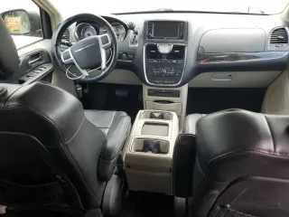 2015 Chrysler Town & Country Limited Platinum with VIN 2C4RC1GG8FR529248, listed as a Copart auction lot 69429544 with 94,123 mi miles and Salvage Title. Bid and sale history available at DreamBid. Image 8.