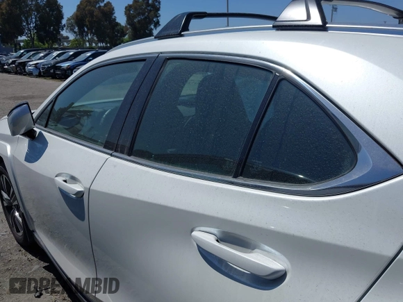 2024 Lexus UX 250h Premium with VIN JTHP9JBH3R2077751, listed as a IAAI auction lot 41943549 with 3,497 mi miles and . Bid and sale history available at DreamBid. Image 15.