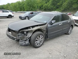 2011 Honda Accord EX-L z VIN 1HGCP3F81BA003186, wystawiony jako Copart lot #57966005 z przebiegiem 154 835 mil mil oraz Szkoda całkowita • Salvage title. Historia ofert i sprzedaży dostępna na DreamBid. Obrazek 1.