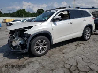 2014 Toyota Highlander LE z VIN 5TDZKRFH8ES005003, wystawiony jako Copart lot #57899515 z przebiegiem 177 118 mil mil oraz Szkoda całkowita • Salvage title. Historia ofert i sprzedaży dostępna na DreamBid. Obrazek 1.