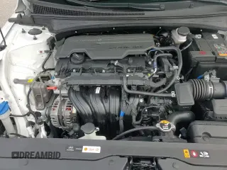 2024 Hyundai Elantra SEL z VIN KMHLM4DGXRU753164, wystawiony jako Copart lot #86495465 z przebiegiem 6 781 mil mil oraz Szkoda całkowita • Salvage title. Historia ofert i sprzedaży dostępna na DreamBid. Obrazek 15.