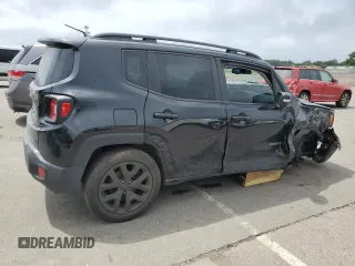 2017 Jeep Renegade Latitude with VIN ZACCJBBB9HPF31577, listed as a Copart auction lot 63588385 with 116,983 mi miles and Salvage title. Bid and sale history available at DreamBid. Image 3.