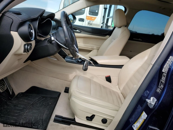 2019 Alfa Romeo Stelvio Ti Sport with VIN ZASPAKBN8K7C43735, listed as a Copart auction lot 45578905 with 25,580 mi miles and Salvage Title. Bid and sale history available at carsss.com. Image 7.