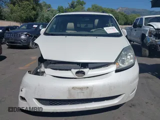 2010 Toyota Sienna XLE with VIN 5TDYK4CC3AS294129, listed as a IAAI auction lot 42510201 with 200,601 mi miles and . Bid and sale history available at DreamBid. Image 12.