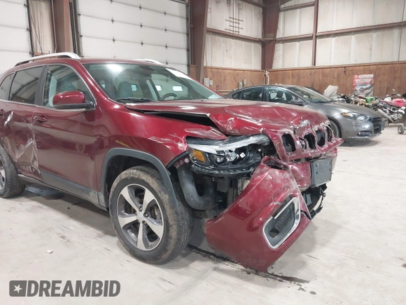 2019 Jeep Cherokee Limited z VIN 1C4PJMDX3KD352981, wystawiony jako IAAI lot #42505194 z przebiegiem 88 863 mil mil oraz . Historia ofert i sprzedaży dostępna na DreamBid. Obrazek 18.