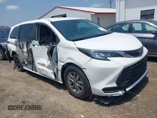 2021 Toyota Sienna LE with VIN 5TDKRKEC6MS029020, listed as a IAAI auction lot 42381285 with 103,260 mi miles and . Bid and sale history available at DreamBid. Image 1.