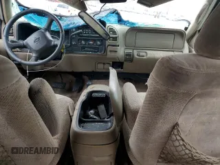 1998 Chevrolet Tahoe z VIN 1GNEK13R4WJ346191, wystawiony jako Copart lot #86583514 z przebiegiem 2 650 816 mil mil oraz Szkoda całkowita • Salvage title. Historia ofert i sprzedaży dostępna na DreamBid. Obrazek 8.