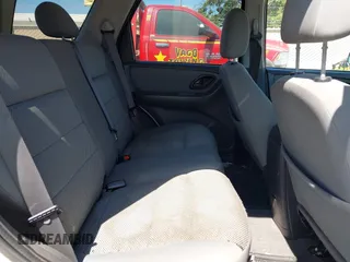 2005 Ford Escape XLT with VIN 1FMCU03195KA67225, listed as a IAAI auction lot 42614934 with 223,473 mi miles and . Bid and sale history available at DreamBid. Image 8.